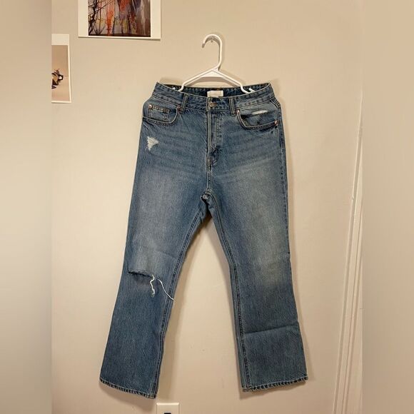 H&M high Rise Mom Jeans 🤍 - Picture 1 of 7